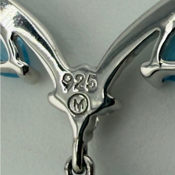 Blue Topaz & White Sapphire Tear Drop Necklace New - Picture 6 of 15